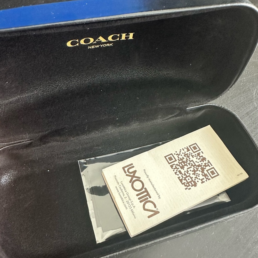 Coach sunglasses - Picture 9 of 9